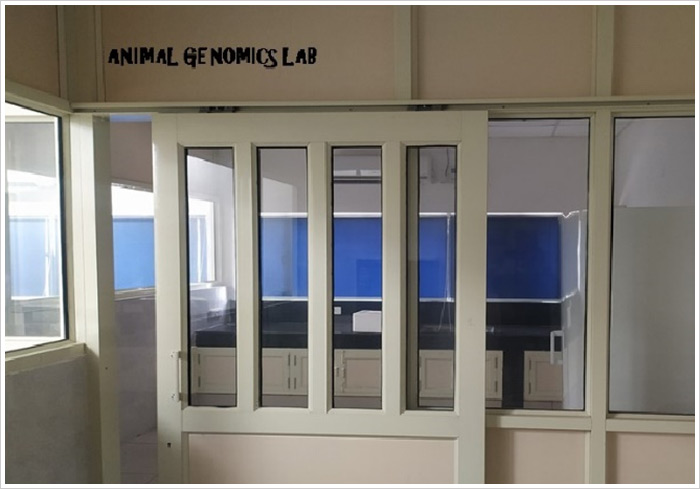 animal-lab